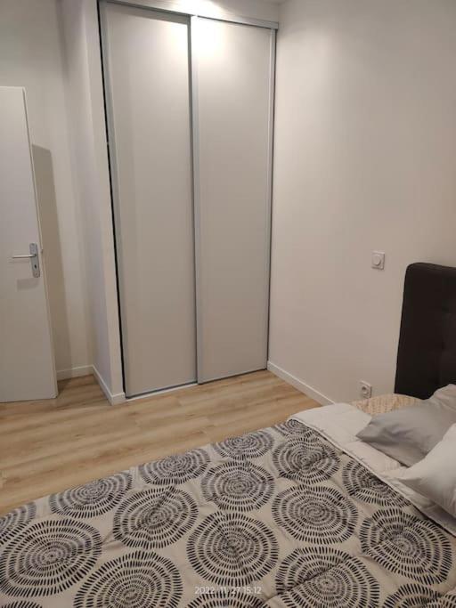 Logement Complet A 빌뢰르반 외부 사진